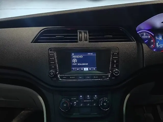Used Mahindra Marazzo [2018-2020] M4 8 STR in Ahmedabad