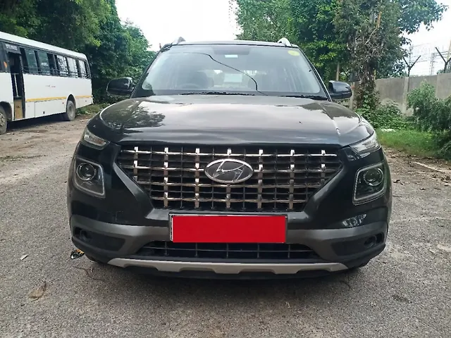 Used 2019 Hyundai Venue in Lucknow