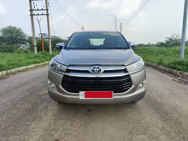 Used 2016 Toyota Innova Crysta in Mohali