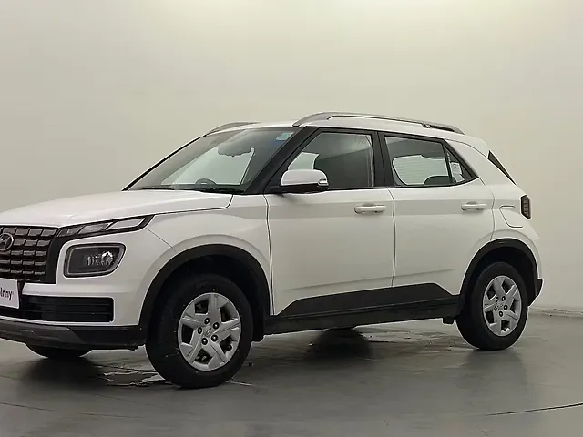 Used 2023 Hyundai Venue in Delhi