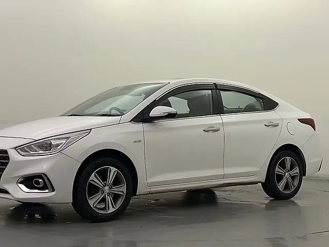 Used 2019 Hyundai Verna in Delhi