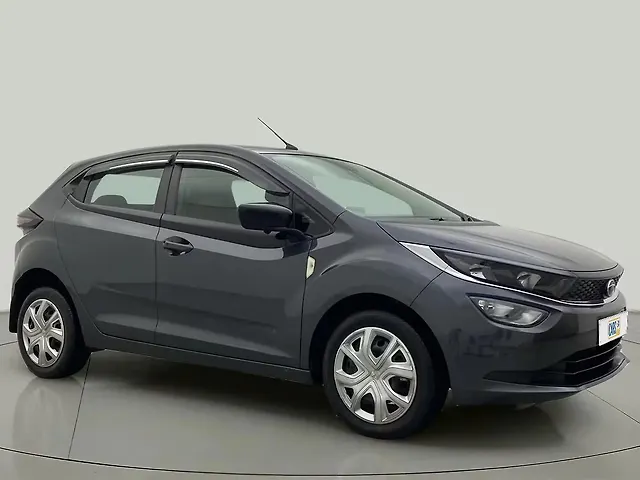 Used 2020 Tata Altroz in Bangalore