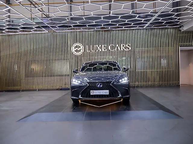 Used 2021 Lexus ES in Bangalore