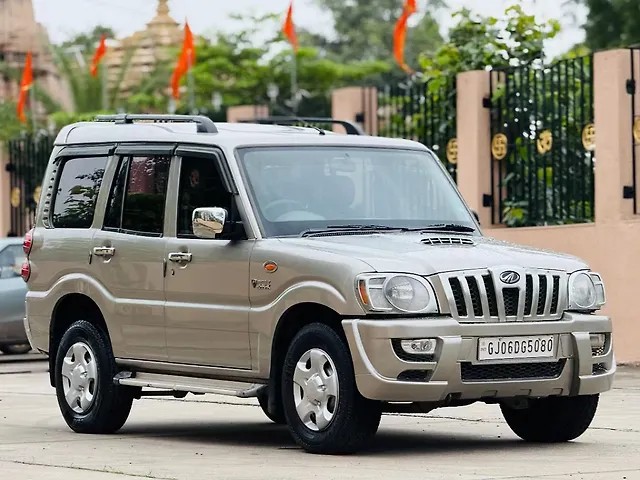 Used 2010 Mahindra Scorpio in Vadodara