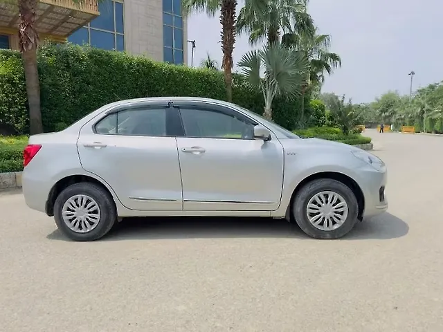 Used 2017 Maruti Suzuki Swift DZire in Delhi