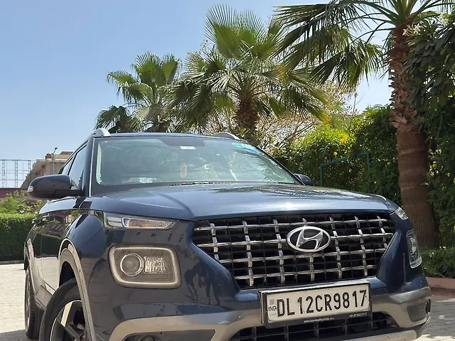 Used 2020 Hyundai Venue in Delhi