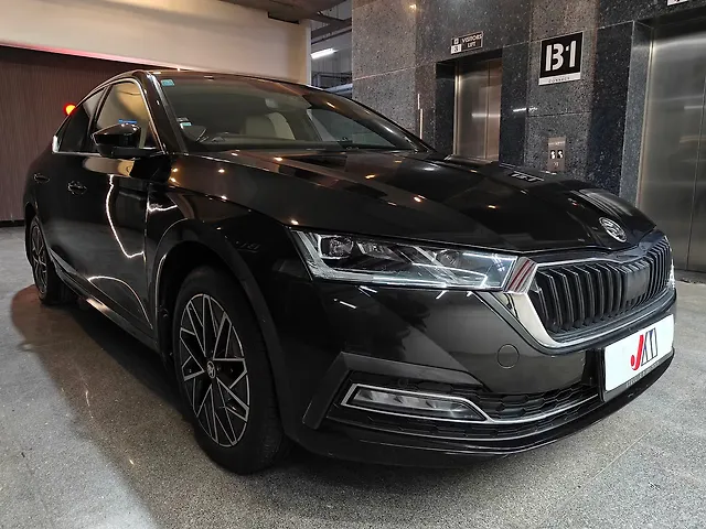 Used 2021 Skoda Octavia in Ahmedabad