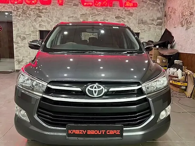 Used 2019 Toyota Innova Crysta in Delhi