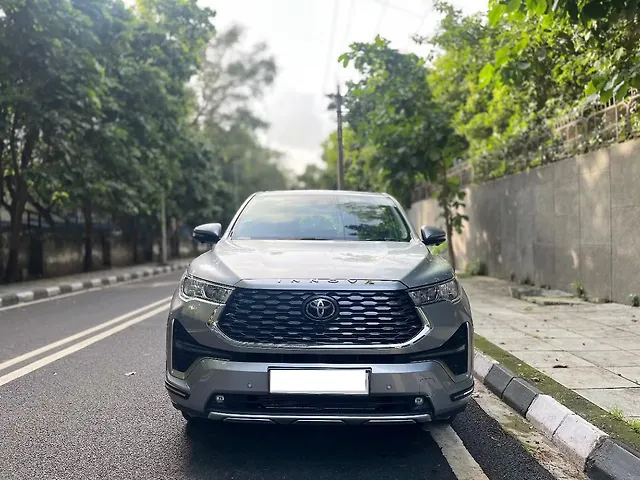Used 2024 Toyota Innova Hycross in Delhi
