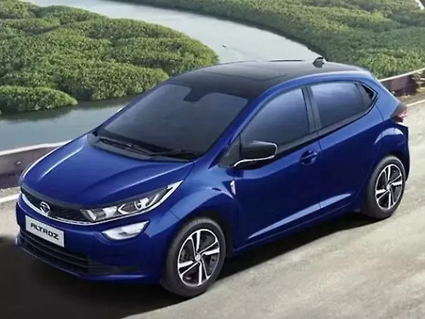 Used 2024 Tata Altroz in Navi Mumbai