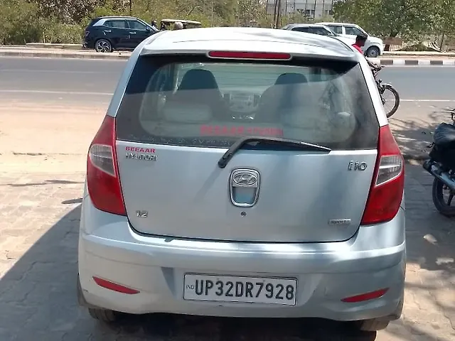 Used 2011 Hyundai i10 in Lucknow