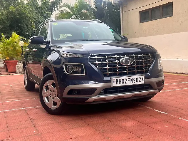 Used 2021 Hyundai Venue in Mumbai