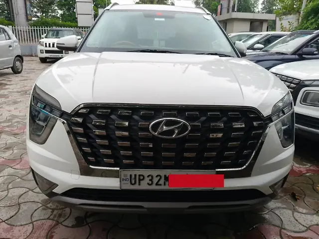 Used 2022 Hyundai Alcazar in Lucknow