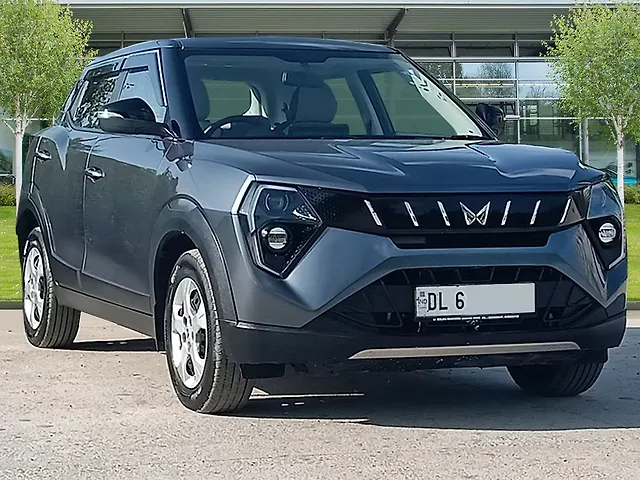 Used 2024 Mahindra XUV300 in Delhi