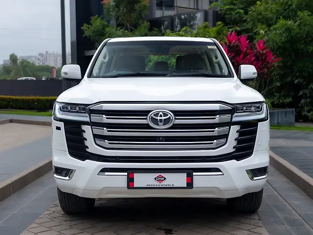 Used 2018 Toyota Land Cruiser in Mumbai