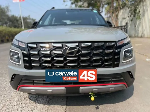 Used 2024 Hyundai Venue in Mumbai