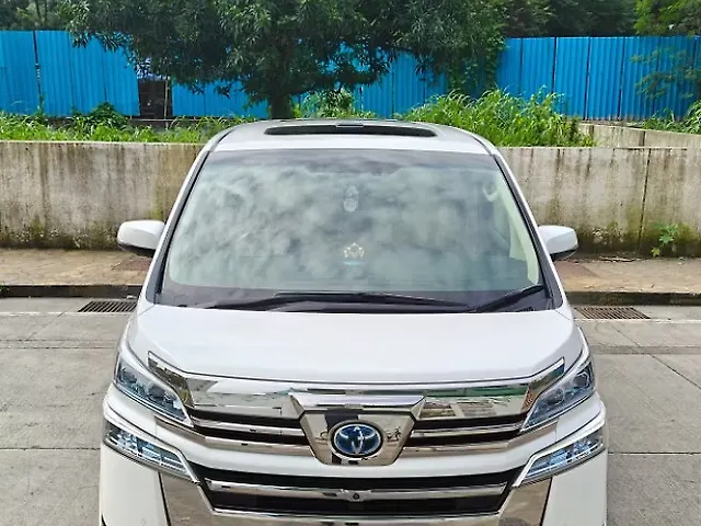 Used 2020 Toyota Vellfire in Mumbai