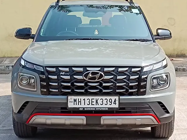 Used 2024 Hyundai Venue in Mumbai
