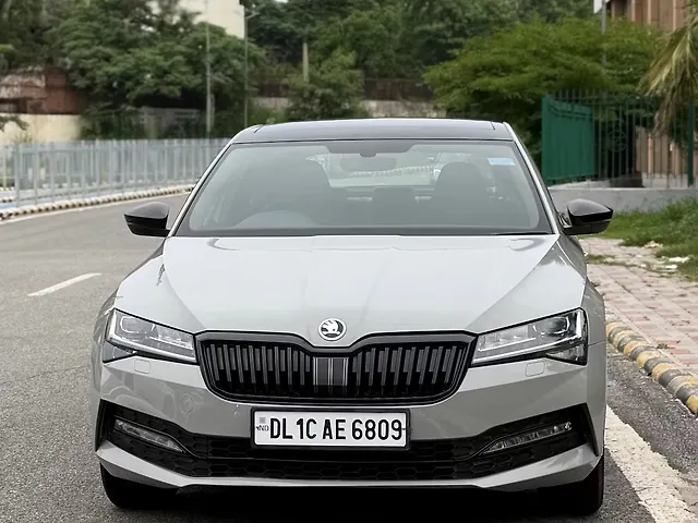 Used 2021 Skoda Superb in Delhi