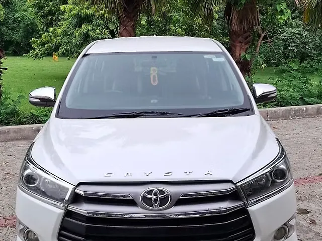 Used 2016 Toyota Innova Crysta in Lucknow