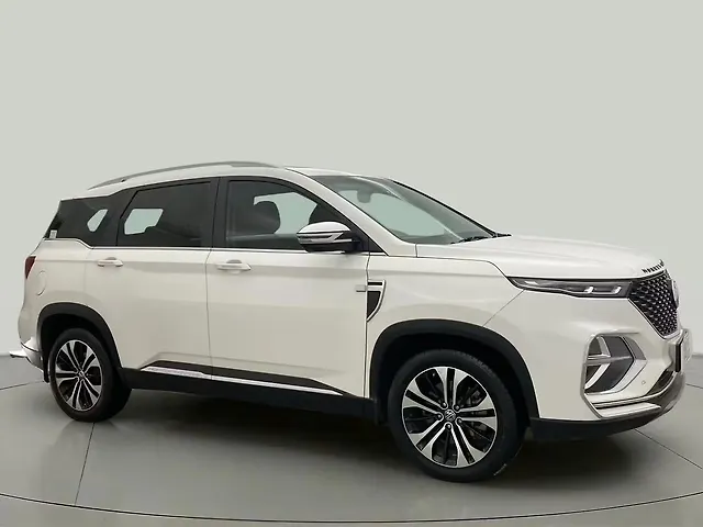 Used 2022 MG Hector Plus in Pune