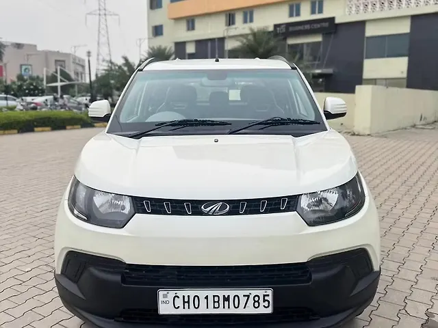 Used 2017 Mahindra KUV100 in Kharar