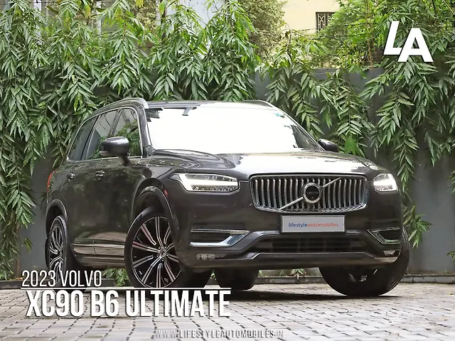 Used 2023 Volvo XC90 in Kolkata