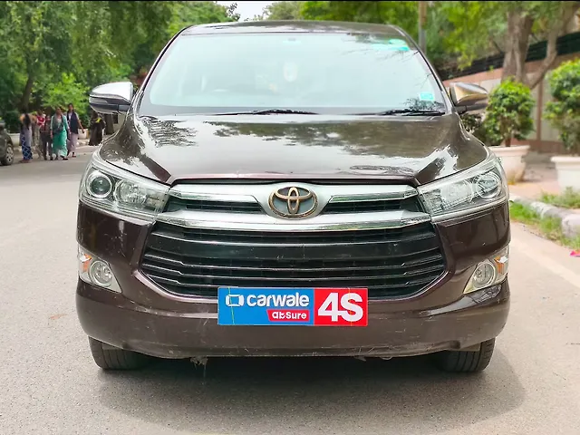 Used 2019 Toyota Innova Crysta in Delhi