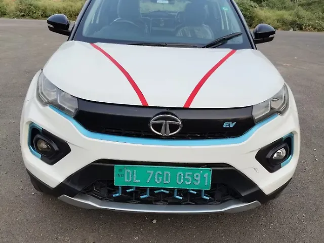 Used 2022 Tata Nexon EV in Delhi