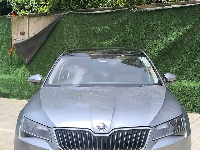 Used 2017 Skoda Superb in Mumbai