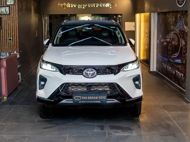 Used 2023 Toyota Fortuner in Delhi