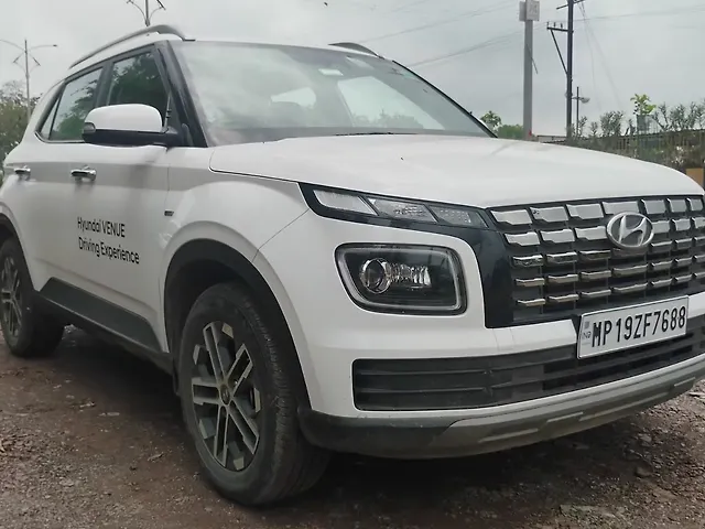 Used 2024 Hyundai Venue in Satna