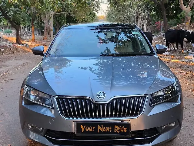 Used 2020 Skoda Superb in Delhi