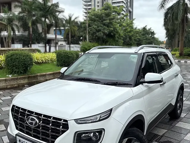 Used 2020 Hyundai Venue in Thane