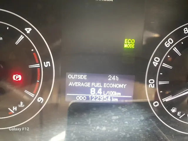 Used Toyota Innova Crysta [2016-2020] 2.4 G 8 STR [2016-2017] in Ranchi