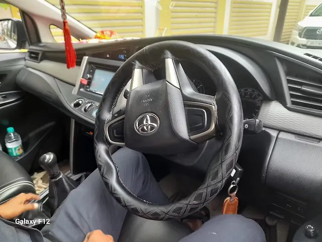 Used Toyota Innova Crysta [2016-2020] 2.4 G 8 STR [2016-2017] in Ranchi
