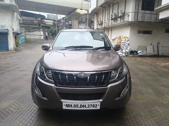 Used 2017 Mahindra XUV500 in Thane
