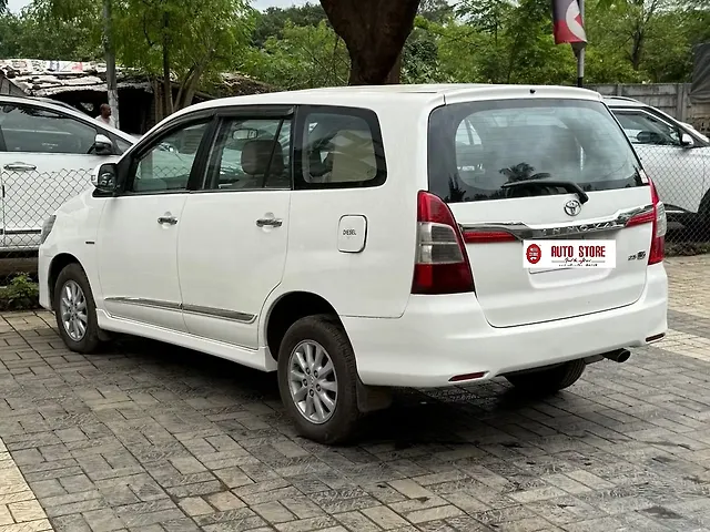 Used 2014 Toyota Innova in Nashik