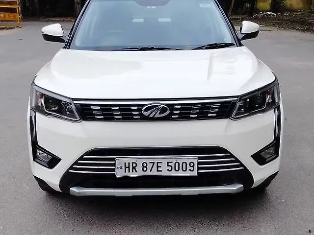 Used 2020 Mahindra XUV300 in Delhi