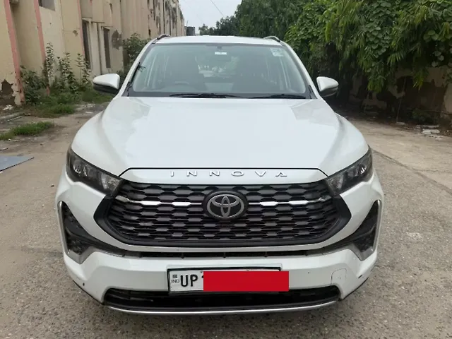 Used 2023 Toyota Innova Hycross in Delhi