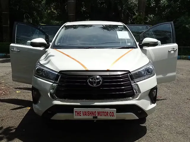 Used 2022 Toyota Innova Crysta in Kolkata