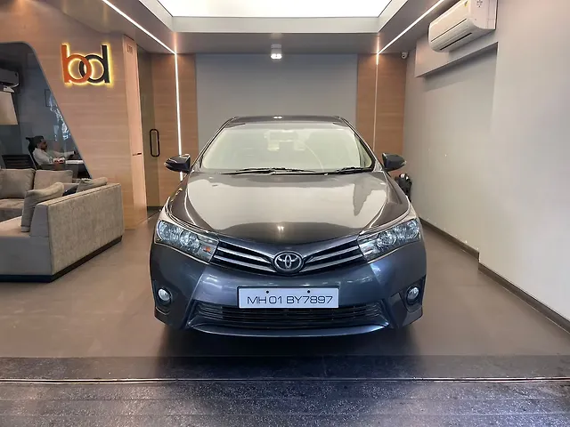 Used 2015 Toyota Corolla Altis in Mumbai