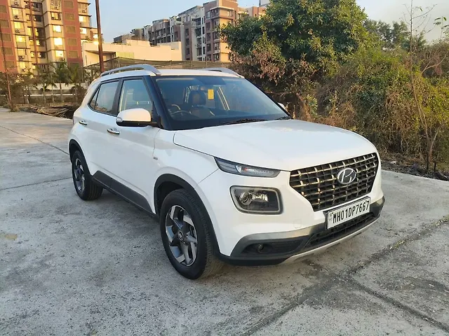 Used 2021 Hyundai Venue in Thane