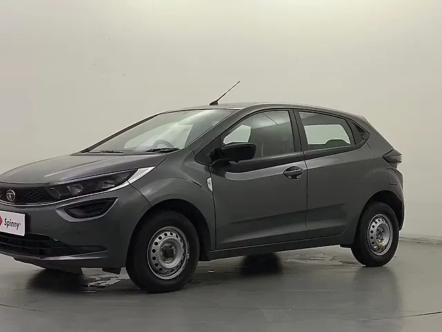 Used 2022 Tata Altroz in Delhi
