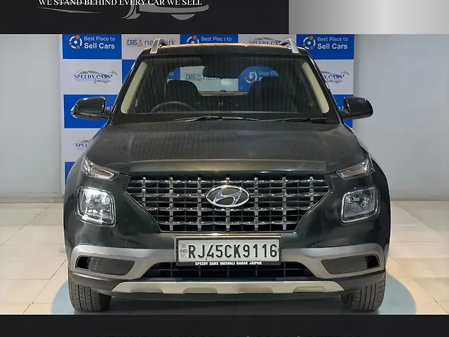 Used 2020 Hyundai Venue in Jaipur
