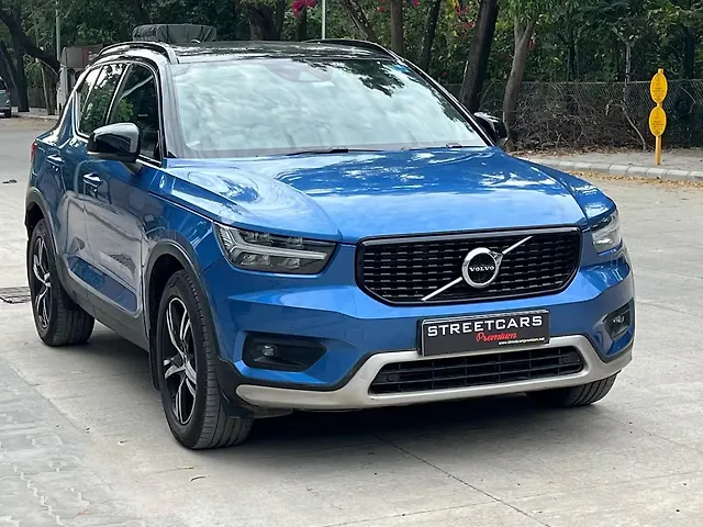 Used 2020 Volvo XC40 in Bangalore