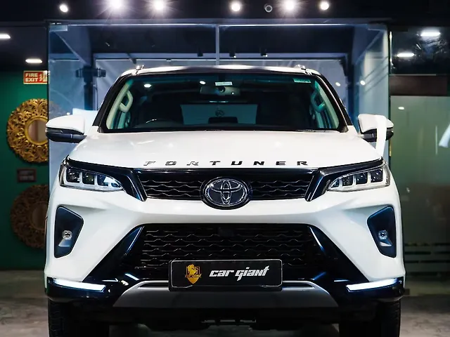 Used 2023 Toyota Fortuner in Delhi