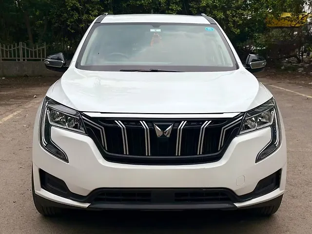 Used 2022 Mahindra XUV700 in Delhi