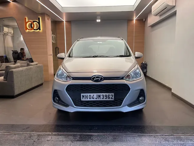 Used 2018 Hyundai Grand i10 in Mumbai