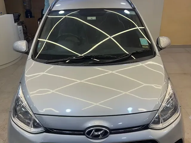 Used 2019 Hyundai Grand i10 in Kolkata